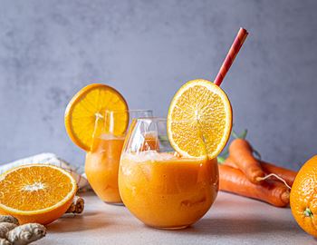 Yellow smoothie for the immune system